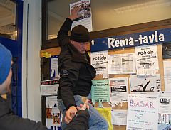 Rådsmedlem Torgeir Helland og årets sjef Stian Waage. Foto: Eirik T. Hartvedt
